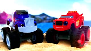 Машинки! Вспыш и чудо-машинки устроили гонки на пляже. Песочница для детей, классные игры на улице