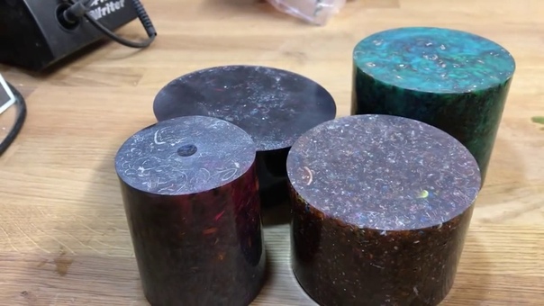 MAKING A POT FROM LEFTOVER WOOD