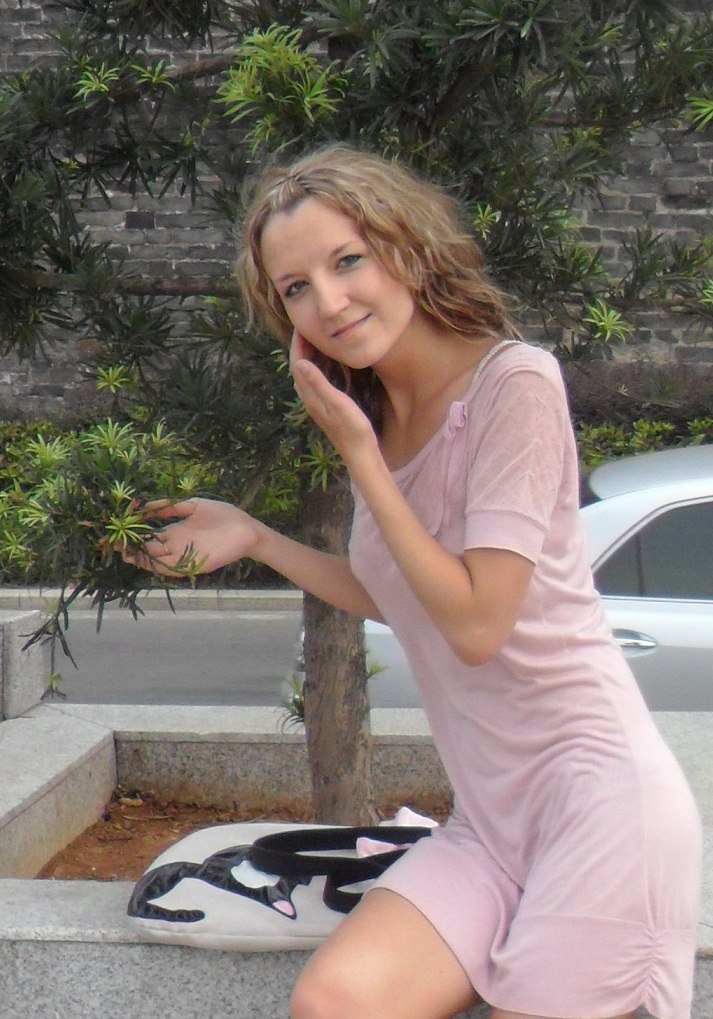 Леночка Власова *The spring sun* | Москва