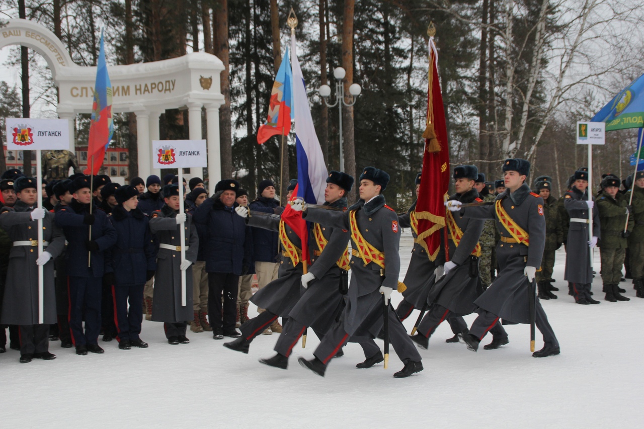 Равнение на Победу! Равнение на Победу!