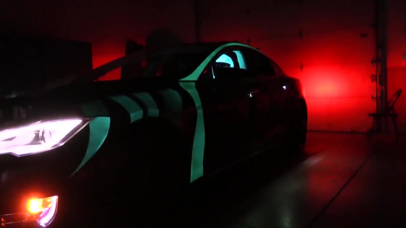 Tesla Model S lumilor luminous