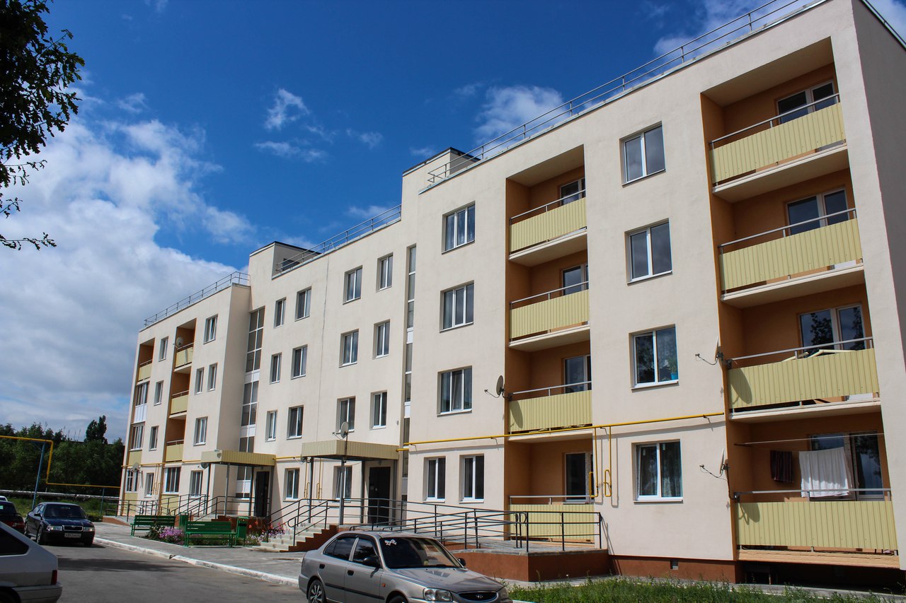 Новые дома в 1-м микрорайоне Новые дома в 1-м микрорайоне