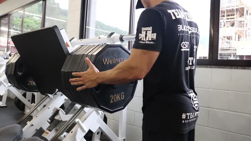 Eduardo Correa Trains
