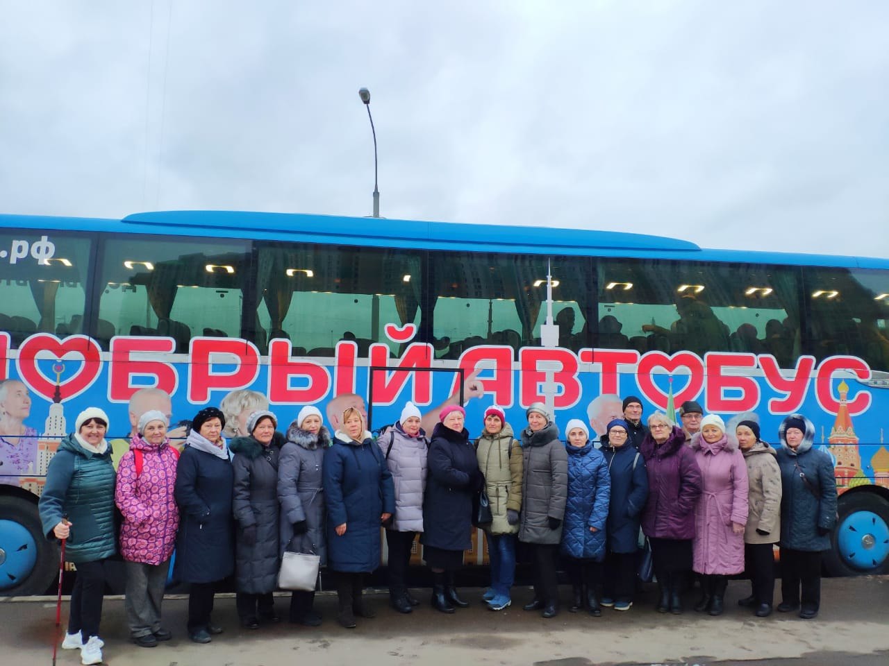 Участники проекта «Московское долголетие» из Некрасовки посетили Воскресенский Новоиерусалимский монастырь Участники проекта «Московское долголетие» из Некрасовки посетили Воскресенский Новоиерусалимский монастырь