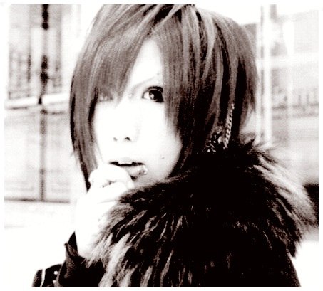 Yumi Izanami | London