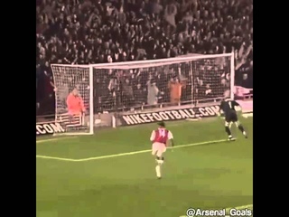 Freddie Ljungberg Goal vs Manchester United 01/02. HD