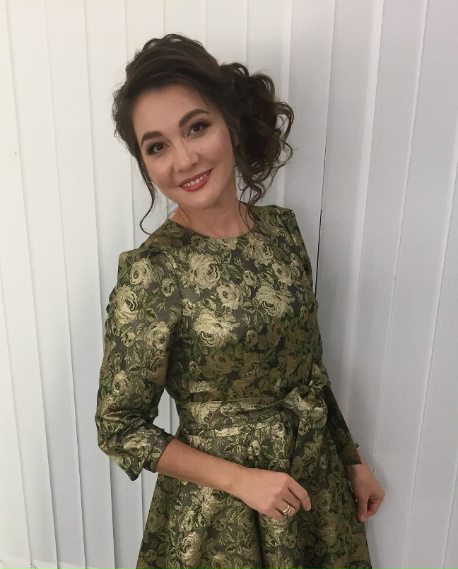 Айгуль сагынбаева биография муж фото семья