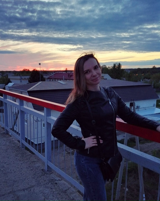 Оксана Степанова |