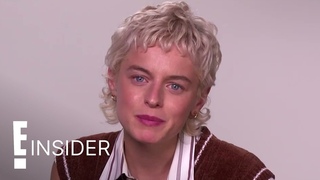 Emma Corrin Compares Lady Chatterley's Lover & The Crown Characters | E! Insider